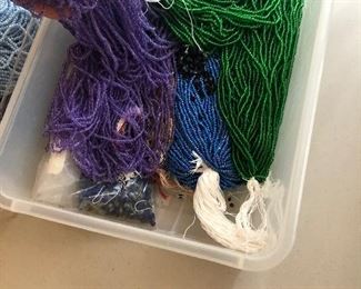 Seed beads 