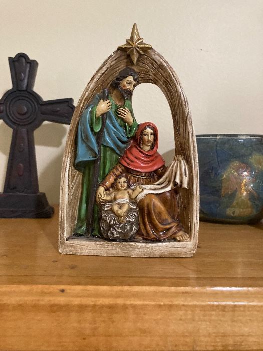 The Sisters Estate Sales in Elmore, AL starts on 4/15/2023