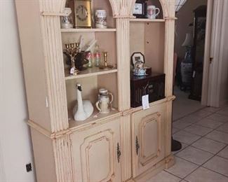 Display cabinet