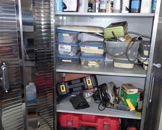 GLADIATOR 2 DOOR / TOOLS