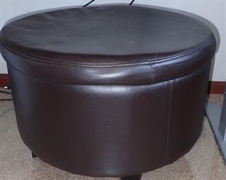 ROUND OTTOMAN