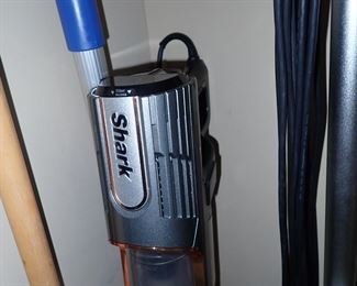 VAC'S - FLOOR CLEANERS - WIDE VARIETY