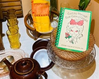 Tons of great vintage and antique kitchen