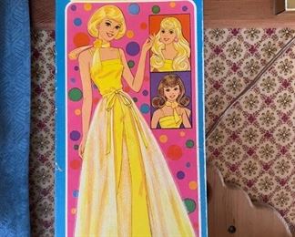 Pretty Changes - 1980 Barbie Paper Dolls and Clothes