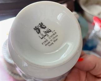 Dorchester by Liling Dinnerware Set