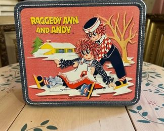 Vintage 1973 Raggedy Ann and Andy Lunchbox