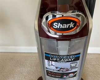 Shark Rotator Lift Away "True Pet" Vacuum