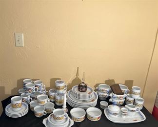 Set for 6 , Seltmann Weiden Bavaria King Ludwig China