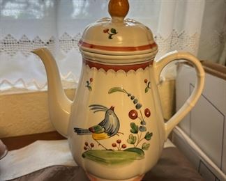 Villeroy & Boch, "Jardin D'Alsace Fleur" Pitcher - Made in Luxembourg