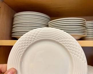 Full Set of 1970’a Seta Pattern by Hutschenreuther, Scala Rimmed White Dinnerware Set, Made in Germany, 
