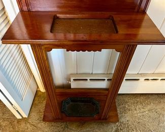 Mahogany Hall Tree with Mirror