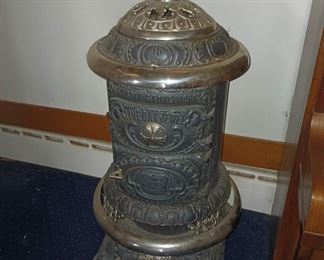 Antique Live Oak Jewel, Potbelly Stove