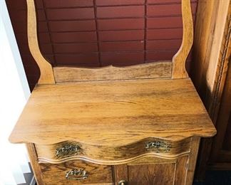Oak Dresser with Mirror Attachment (No Mirror)