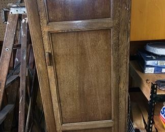 Large Oak Wardrobe/Closet