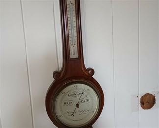 Changeable Wall Barometer