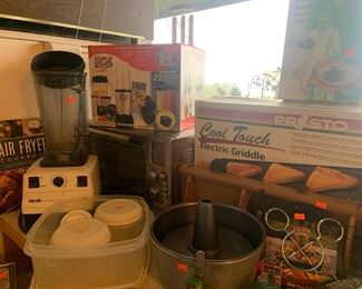 Presto Cool Touch Electric Griddle, Cake Pan