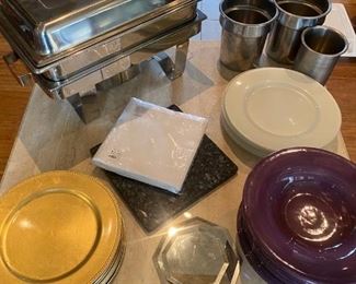 Culinary Entertaining Warming Unit, Chargers And Mire