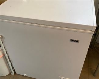 RCA 5.1 Cuft Household Chest Freezer