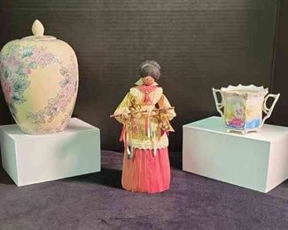 Mini Asian Collectables