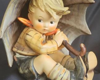 05 Rare Umbrella Boy Hummel