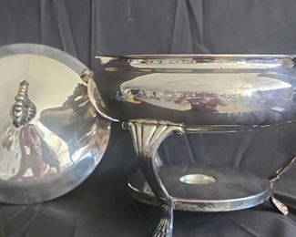 F.B. Rogers Siver Co. 1158 Siver Plated Footed Covered Dish