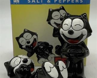 Clay Art Ceramic Felix Salt & Pepper Shakers Box
