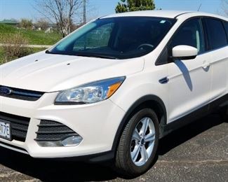 2015 Ford Escape SE Multipurpose Vehicle (MPV), L4, 2.0L, EcoBoost, 105,330 Miles, VIN # 1FMCU0G99FUC88619