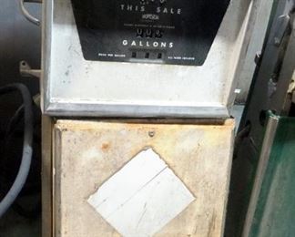Phillips 66 Vintage Gas Pump, Bowser Model
