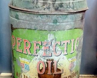 Perfection Oil Parts Kerosene Dispensing Barrel, Approx 38" High x 20" Diameter