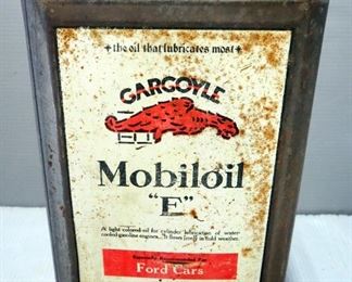 Gargoyle Mobiloil "E", Vacuum Oil Company, 5 Gallon Can
