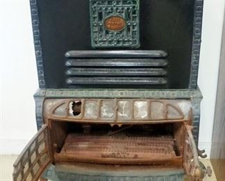Estate Stove Company Triple Effect Gas Stove Model 115