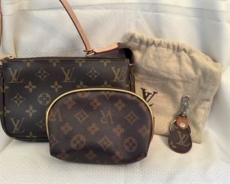 LOUIS VUITTON (CANNOT GUARANTEE AUTHENTICITY)