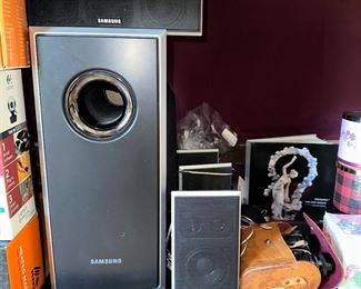 SAMSUNG SURROUND SOUND