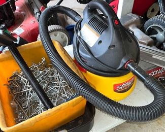 MINI VAC, PEGBOARD HOOKS