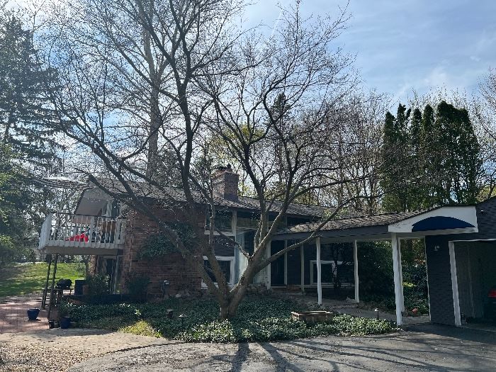 LOVELY BLOOMFIELD SALE! CHIC COTTAGE STYLE... starts on 4/29/2023