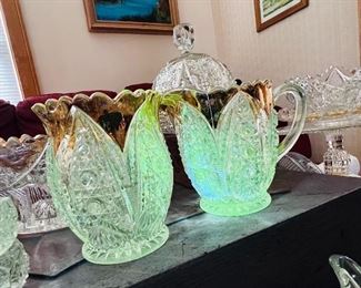 Green UV Reactive Glassware 