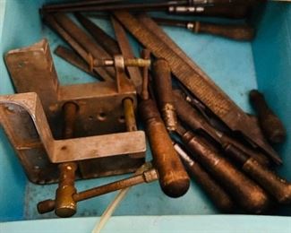 Hand Tools 