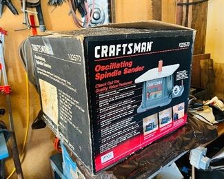 Craftsman Oscillating Spindle Sander in box