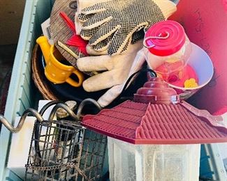 Gardening & Bird Feeders 