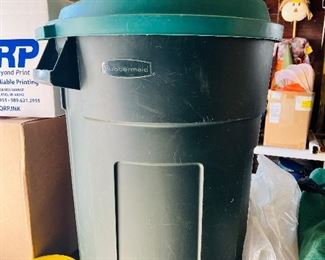 Rubber made Garbage Can 