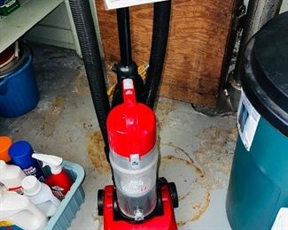 Dirt Devil Vacuum 