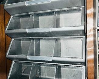 Plastic Shop Organizer 