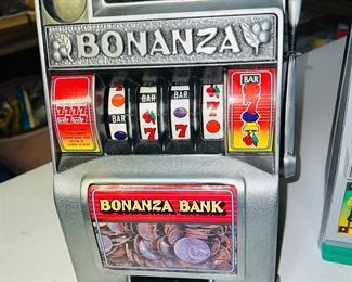 Kids Slot Machine - works! 