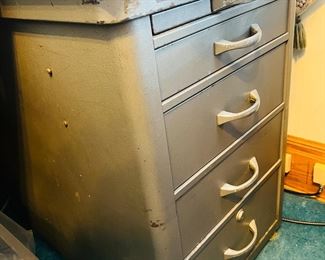 Metal Industrial File/Storage Cabinet