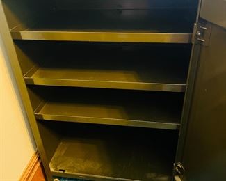 Lyon Locking Cabinet 