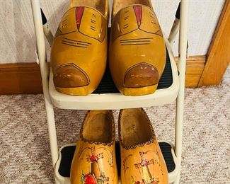 Clogs 