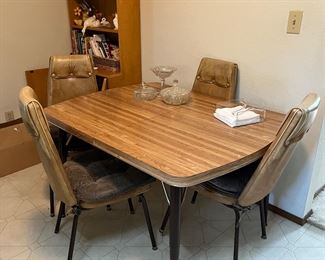 Vintage Douglas Furniture of California table and chairs