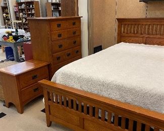 Universal Mission style bedroom furniture - queen bed.  Mattress is Visco Select BedBoss!