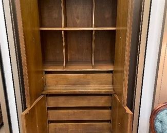 Armoire - drawers/organizer