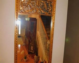 GILT MIRROR